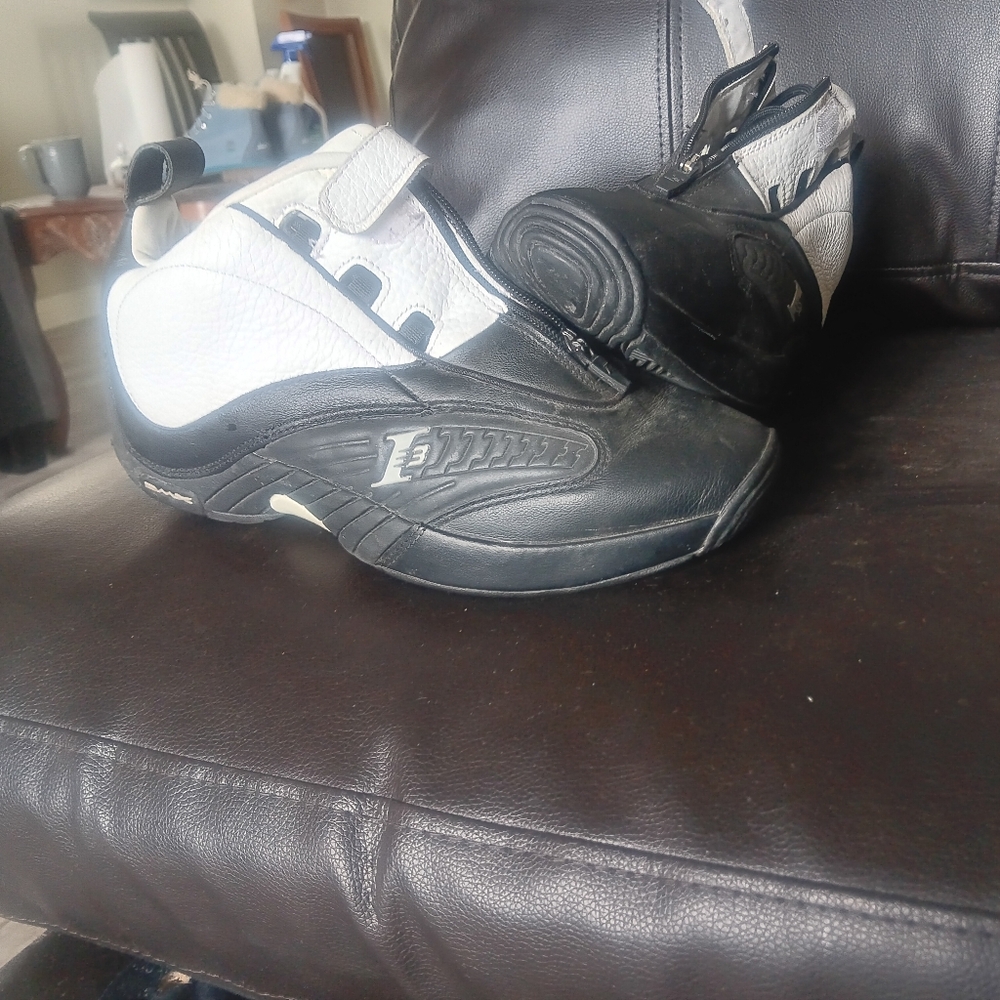 Reebok Answer IV